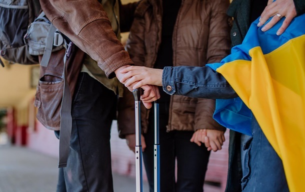 Новини світу - Кількість українців із захистом в ЄС зменшилась