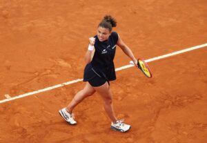 Без категорії - У фінальному матчі Italian Open перемогу святкувала італійка