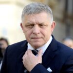 Новини світу - Фіцо пригрозив заблокувати європейські санкції проти РФ