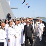 Новини світу - У КНДР з другої спроби спустили есмінець на воду