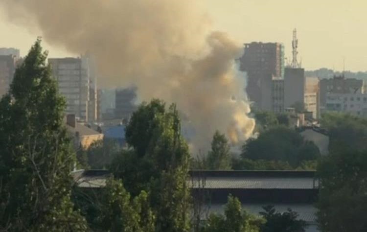 Новини світу - У Ростові горить військова частина - соцмережі