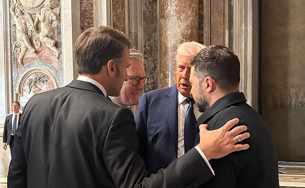 Новини світу - До Аляски Трамп розмовлятиме з Зеленським - ЗМІ