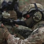 Новини України - Новий рекорд: снайпер ліквідував двох окупантів на відстані 4000 метрів
