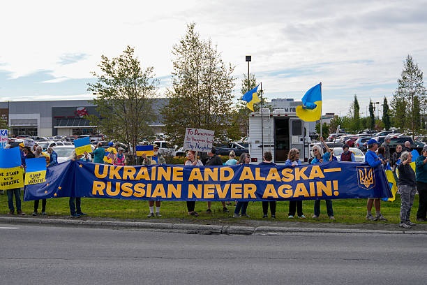 Новини світу - Проукраїнська акція на Алясці супроводжує зустріч Трамп-Путін