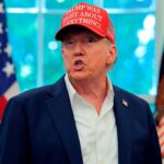 Новини світу - Трамп пообіцяв "важливе рішення" через два тижні