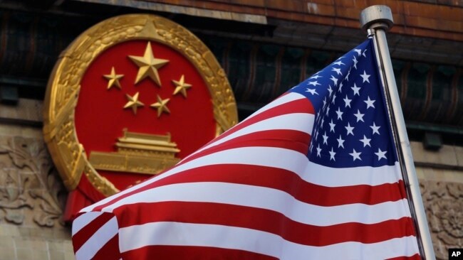 Новини світу - Трамп продовжив "тарифне перемир'я" з Китаєм