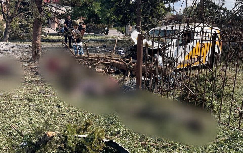 Новини України - Росія вбила бомбою понад 20 цивільних на Донеччині