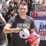 Новини світу - Соратника Трампа підстрелили під час дебатів