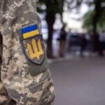 Новини України - У Черкасах працівника ТЦК вдарили сокирою під час перевірки документів
