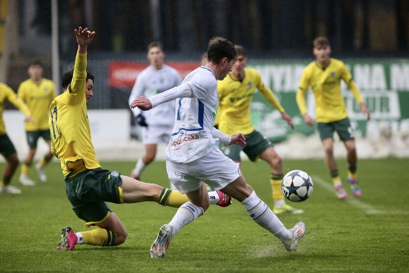 Новини спорту - Динамо U-19 виграло матч у шотландців на Шляху переможців УЄФА
