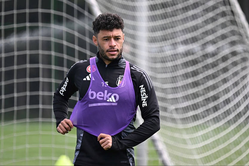 Новини спорту - Колишній гравець Арсеналу повернувся до тренувань з командою