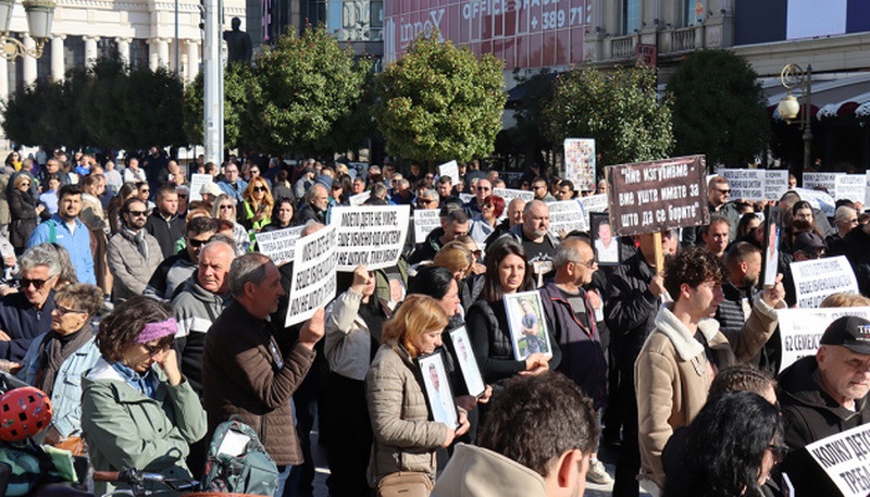 Новини світу - Пожежа в Північній Македонії: тисячі людей вимагають справедливості