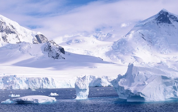 Новини світу - Росія і Китай активізують шпигунську діяльність в Арктиці - розвідка Канади