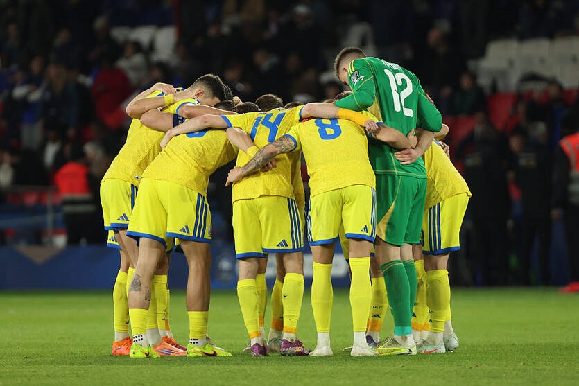 Новини спорту - Україна представила склад на гру з Ісландією, втративши одного хавбека