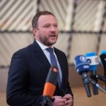 Новини світу - Естонія пообіцяла вбивати "зелених чоловічків" з РФ