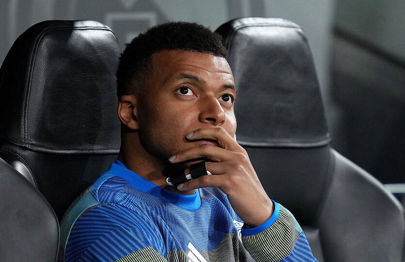 Новини спорту - Суд зобов’язав ПСЖ виплатити Мбаппе значну компенсацію