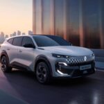 Авто новини - Renault представила новий флагманський кроссовер, але не для Європи