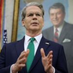 Новини світу - США можуть частково зняти санкції з Венесуели - ЗМІ